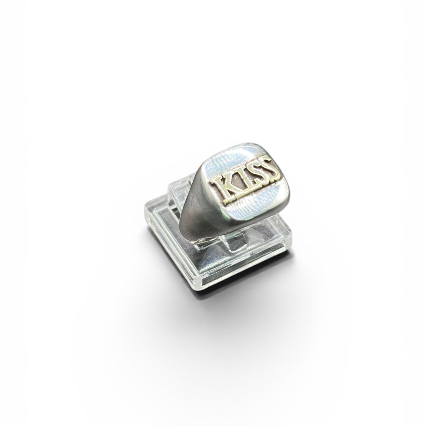 Anello KISS