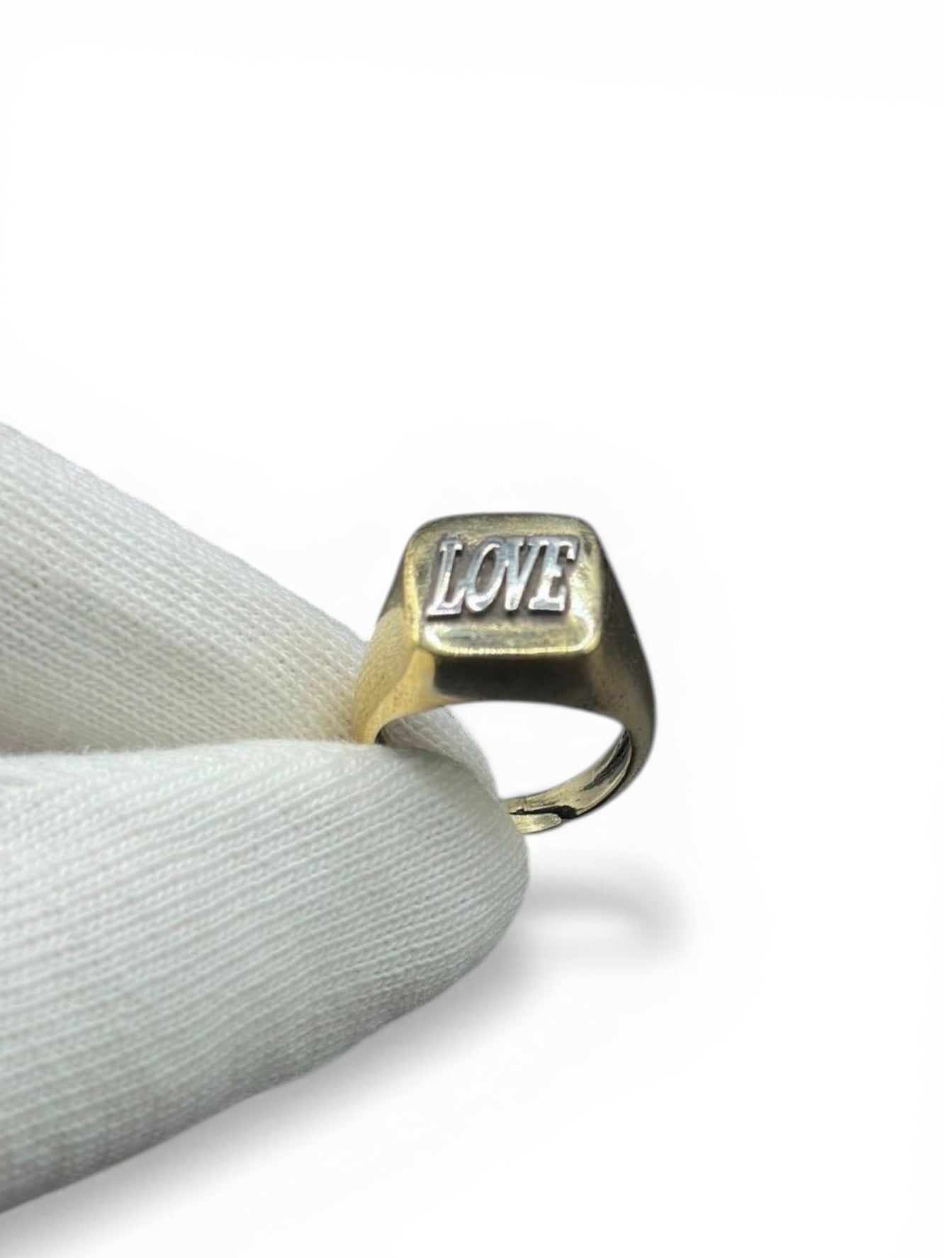 Anello Love